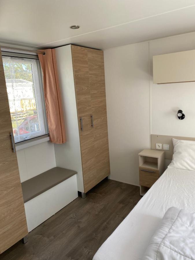 Mobil-Home 4 6 Personnes 2 Chambres Camping Le Bois Dormant แซ็งต์-ฌอง-เดอ-มองต์ ภายนอก รูปภาพ